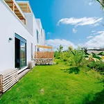 Rosy Garden 1 Bedroom Flat